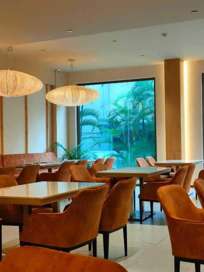 37Th Crescent Hotel Bengaluru Zewnętrze zdjęcie