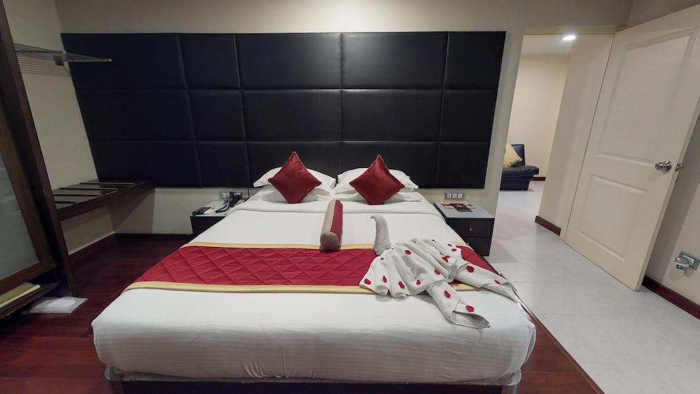 37Th Crescent Hotel Bengaluru Zewnętrze zdjęcie