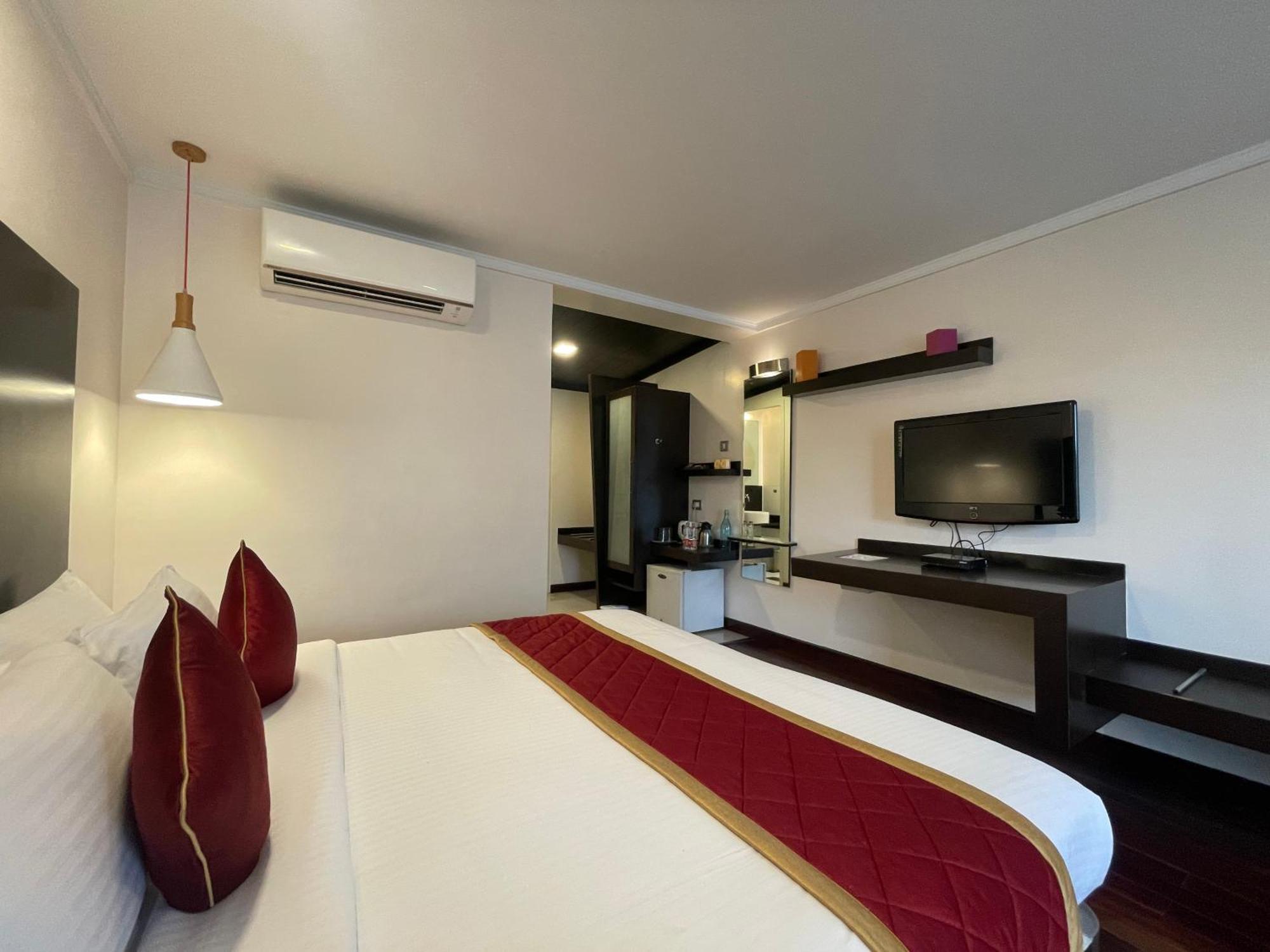 37Th Crescent Hotel Bengaluru Zewnętrze zdjęcie